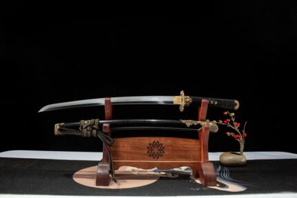 Black Crescent: Hand Forged Japanese Katana T10 Steel Blade Black Saya