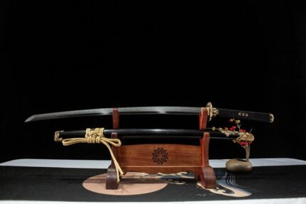 Obsidian Dragon: Hand Forged Japanese Katana Wootz Steel Blade Black Saya