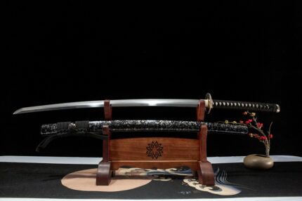 Shadow’s Thorn: Hand Forged Japanese Katana Pattern Steel Blade Black Saya