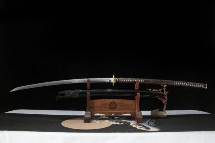 Black Fang: Hand Forged Japanese Nagamaki Pattern Steel Blade Black Saya