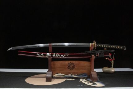 Plume Falcon · Solitary Peak: Hand Forged Japanese Katana T10 Steel Clay Tempered Blade Red Saya