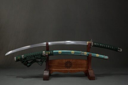 Verdant Viper: Hand Forged Japanese Tachi T10 Steel Blade Green Saya