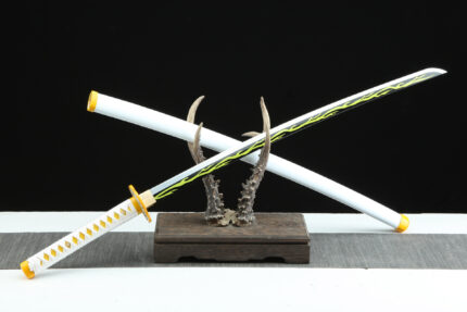 Phantom Sting: Hand Forged Japanese Katana Folded Steel Blade White Saya