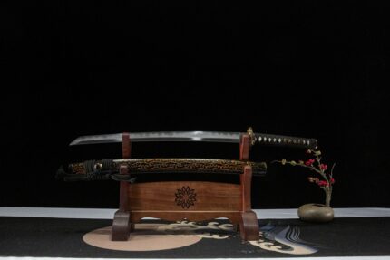 Loong Warrior: Hand Forged Japanese Katana Pattern Welded Steel Blade Black Saya