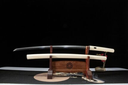 Moon Stalker‌: Hand Forged Japanese Katana T10 Steel Blade White Saya