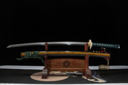 Tungsten Frost: Hand Forged Japanese Katana Folded Steel Blade Grayish Yellow Saya